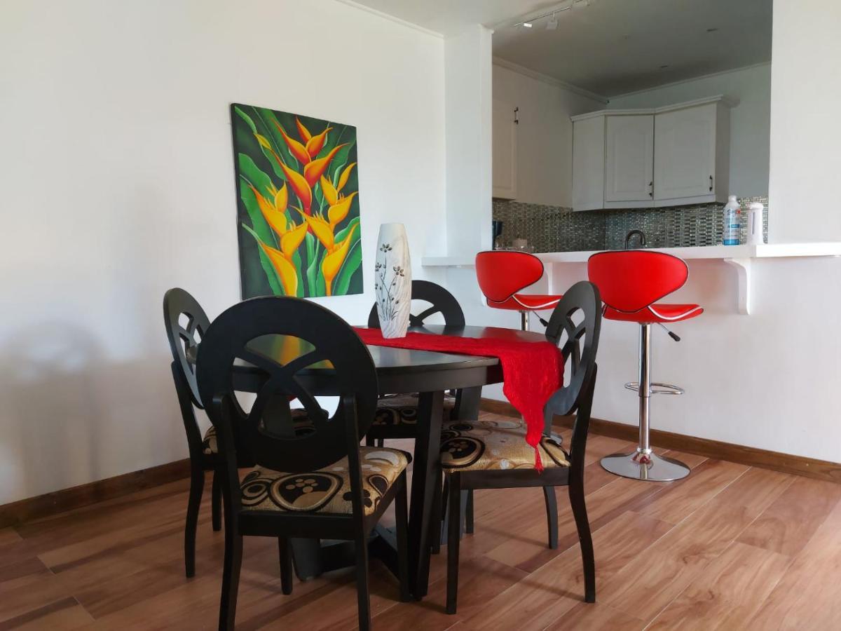Amazing Beach View Apartments كاسترايْزْ المظهر الخارجي الصورة